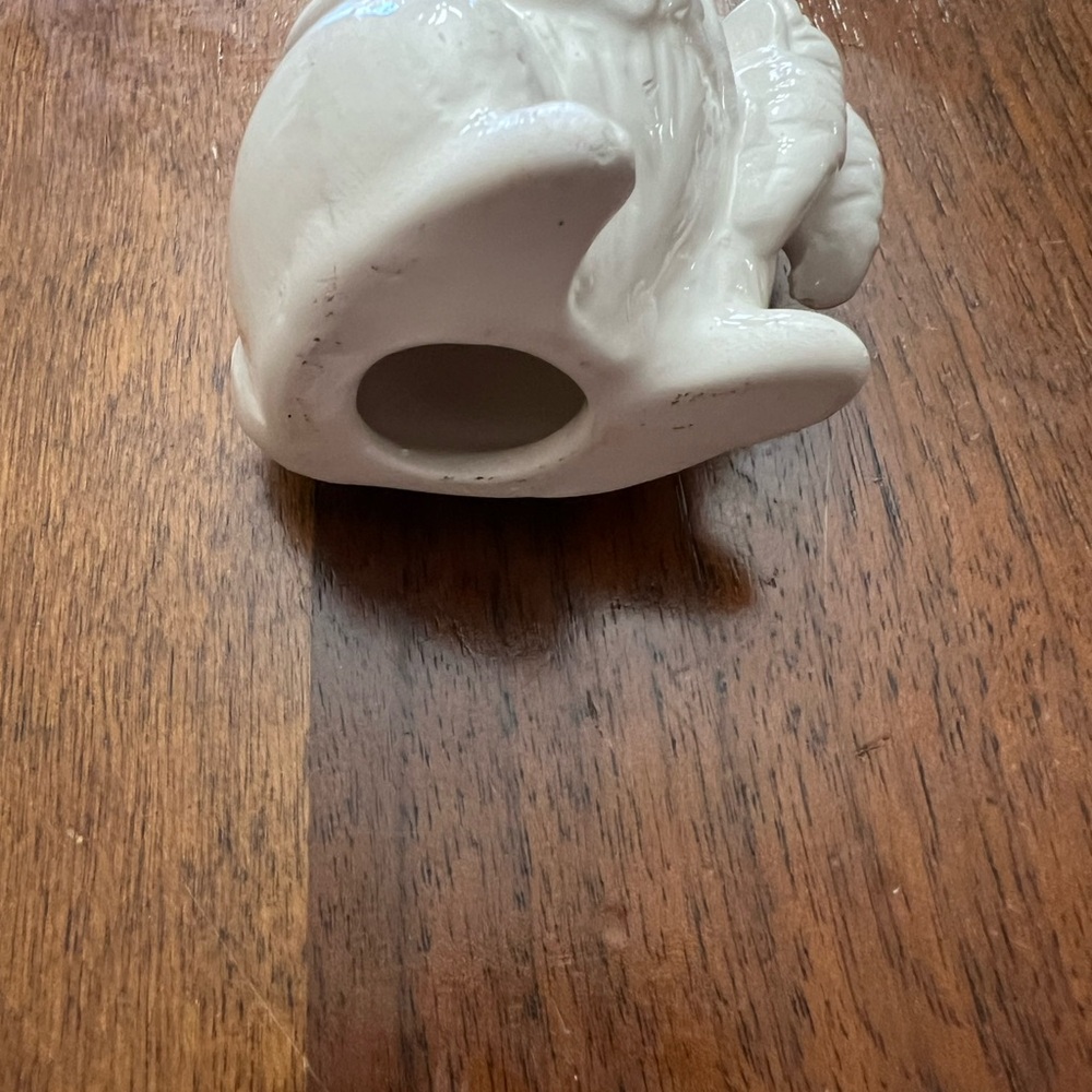 Vintage Porcelain Rabbit Figurine - Picture 3 of 6